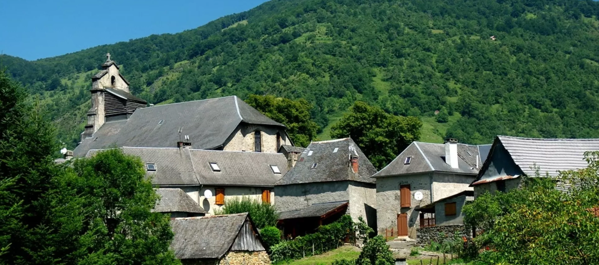 Commune d'Alos en Ariège au cœur des Pyrénées.